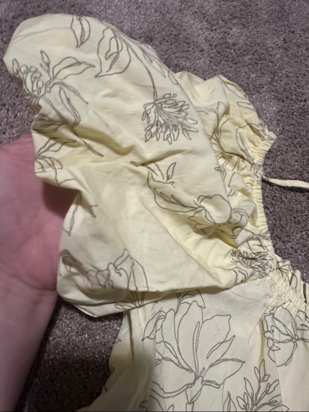Yellow Floral Puff-Sleeve Peasant Top - Picture 5 of 9